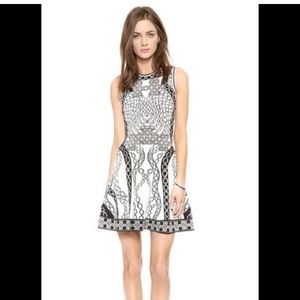 DVF Chain Link Dress Diane Von Furstenberg